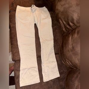 American eagle khaki pants